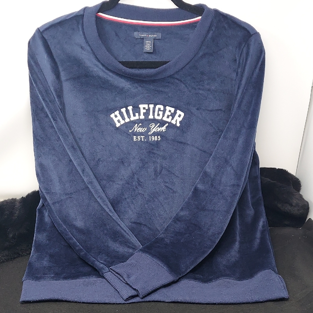 Tommy Hilfiger Blue Crewneck with White Logo